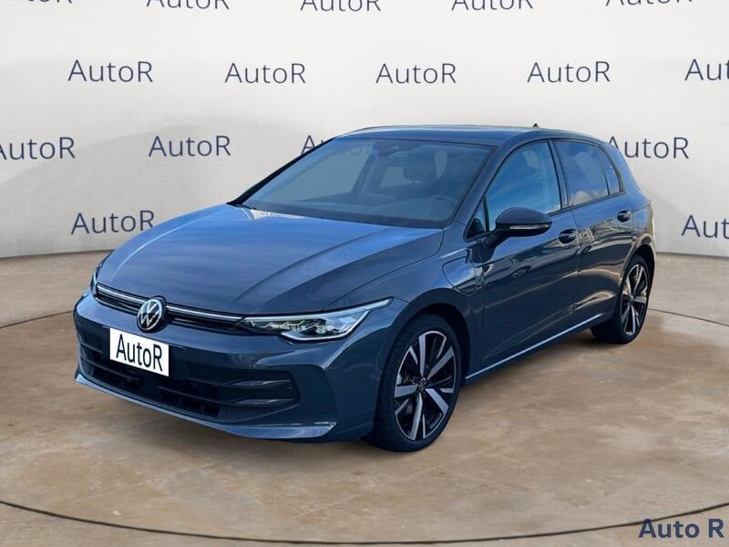 Volkswagen Golf 2025