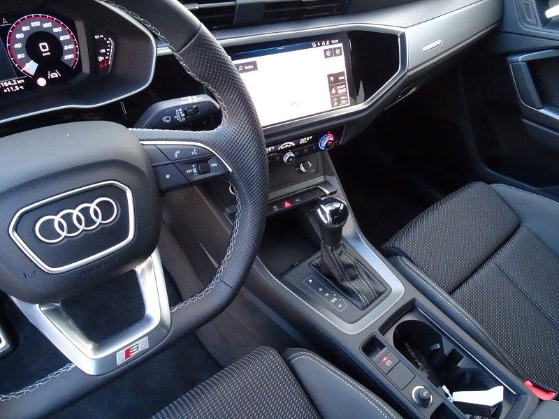 Audi Q3 2025