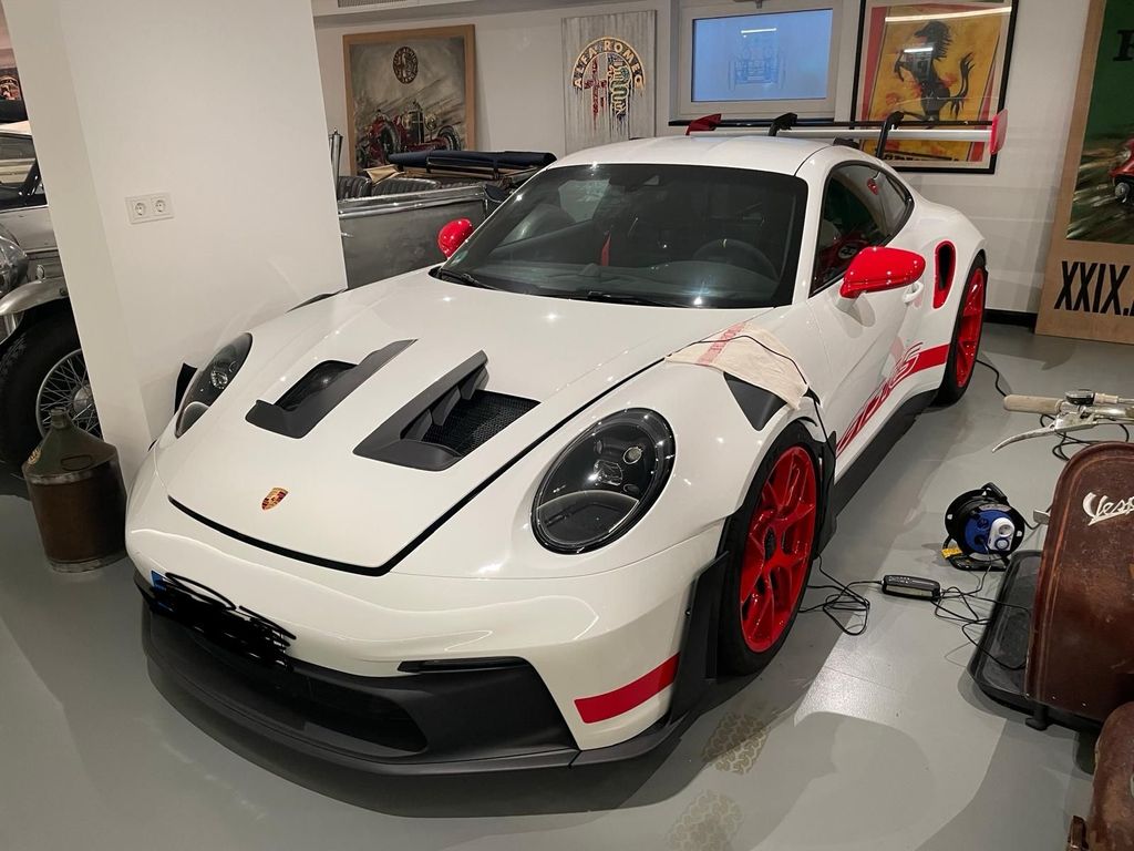 Porsche 911 2023
