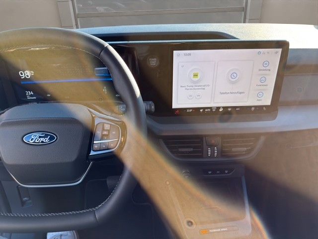 Ford Tourneo Courier 2025