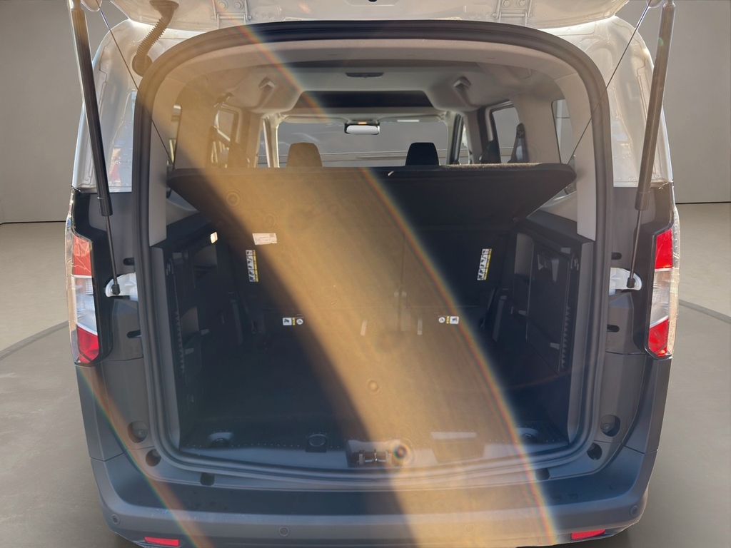 Ford Tourneo Courier 2025