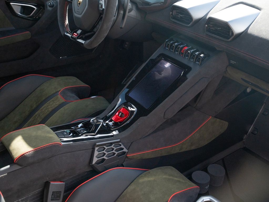 Lamborghini Huracán 2025