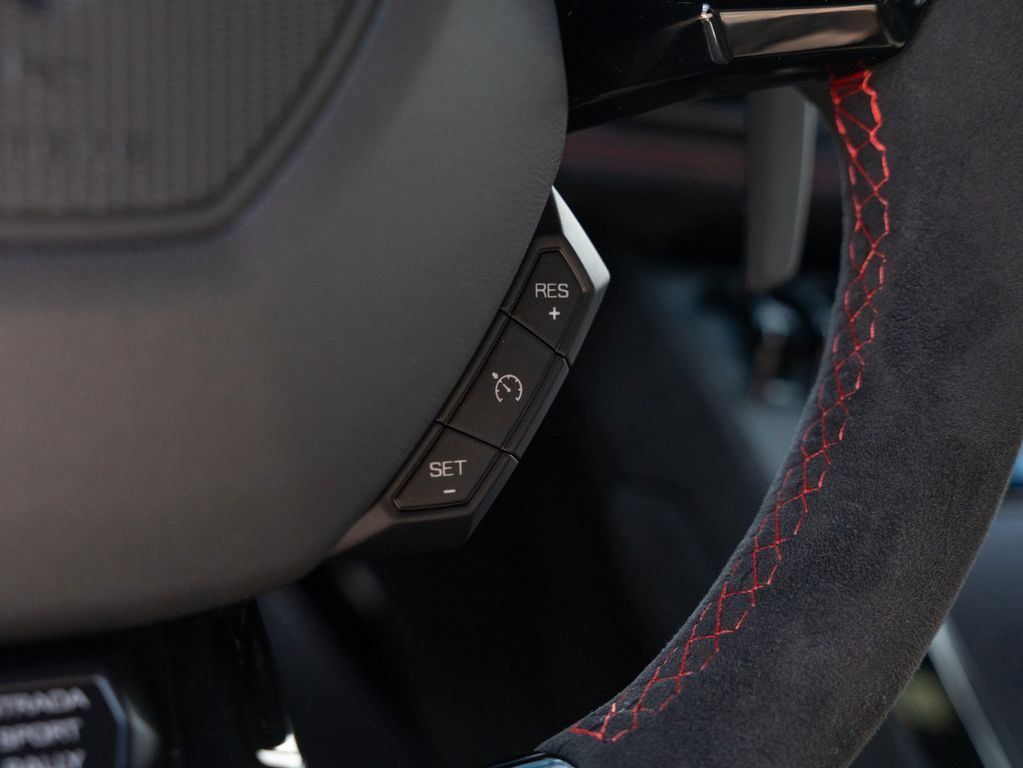 Lamborghini Huracán 2025