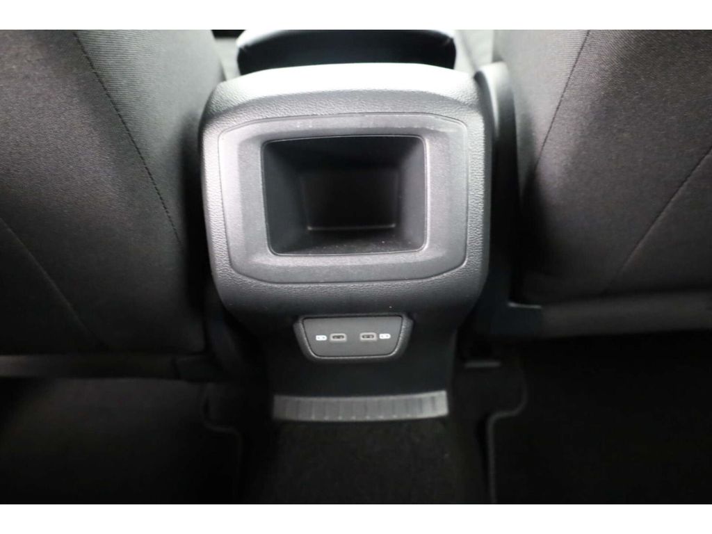 Volkswagen T-Cross 2024