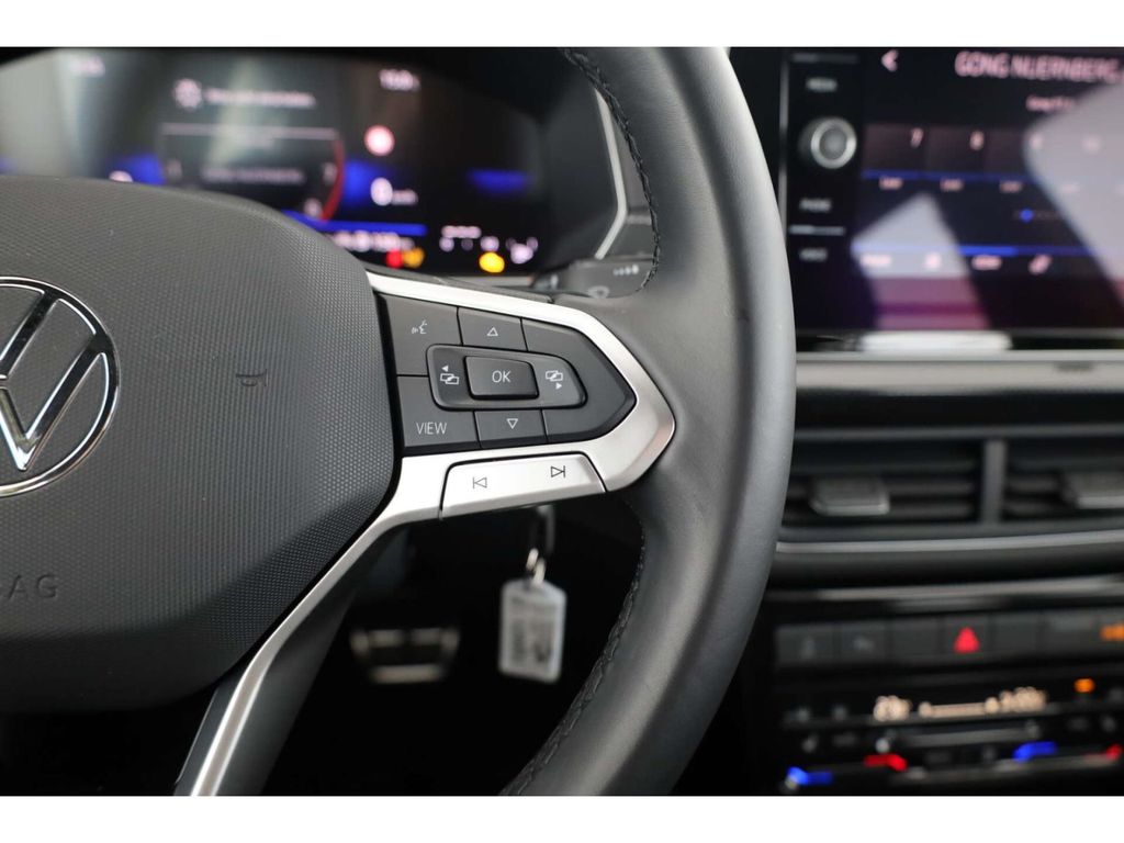 Volkswagen T-Cross 2024