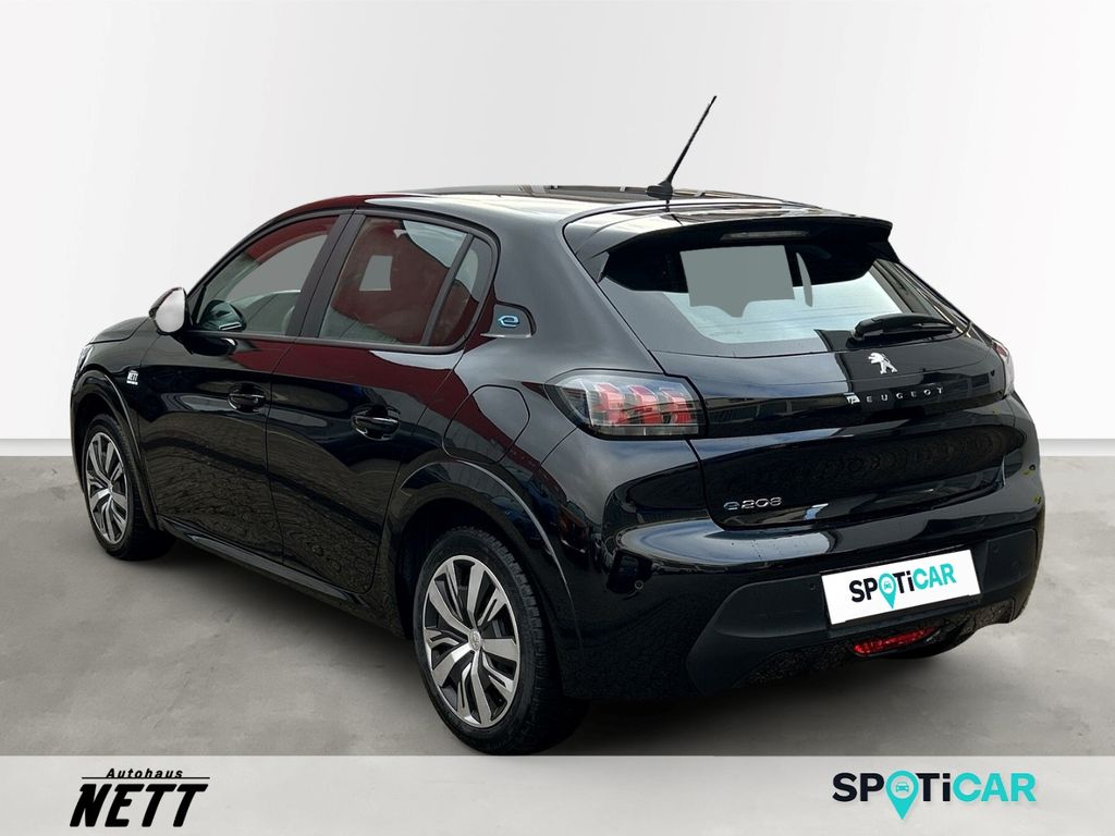 Peugeot 208 2022