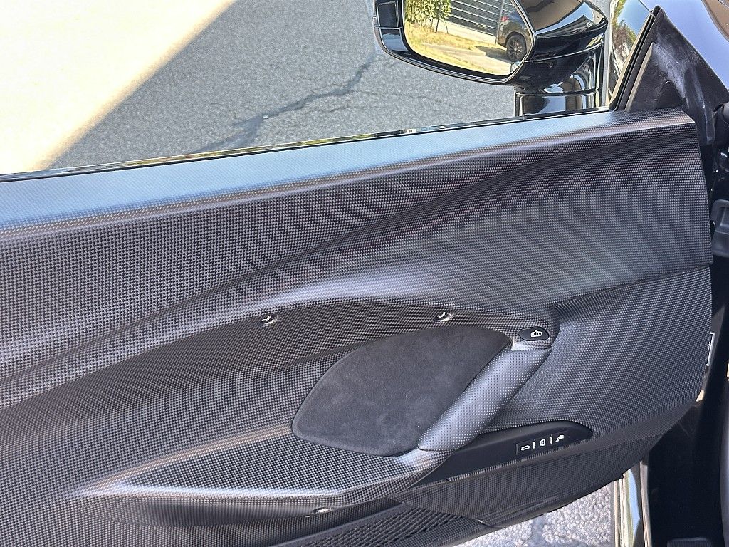 Ferrari 296 GTB 2024