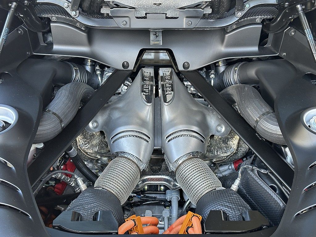 Ferrari 296 GTB 2024