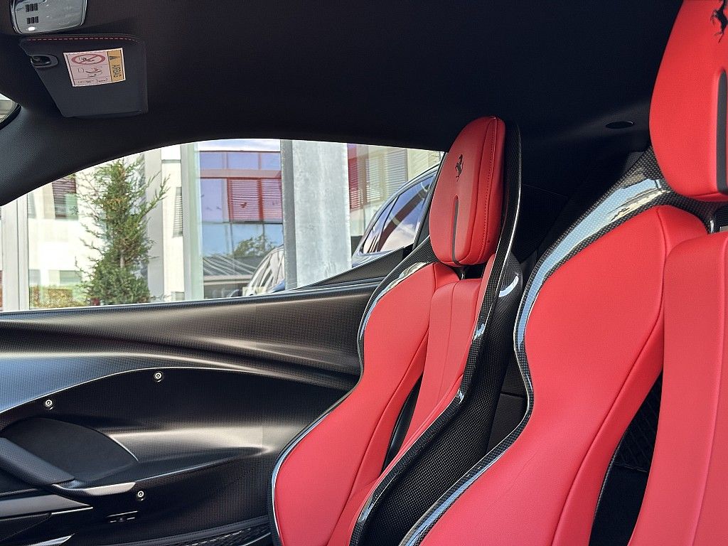 Ferrari 296 GTB 2024