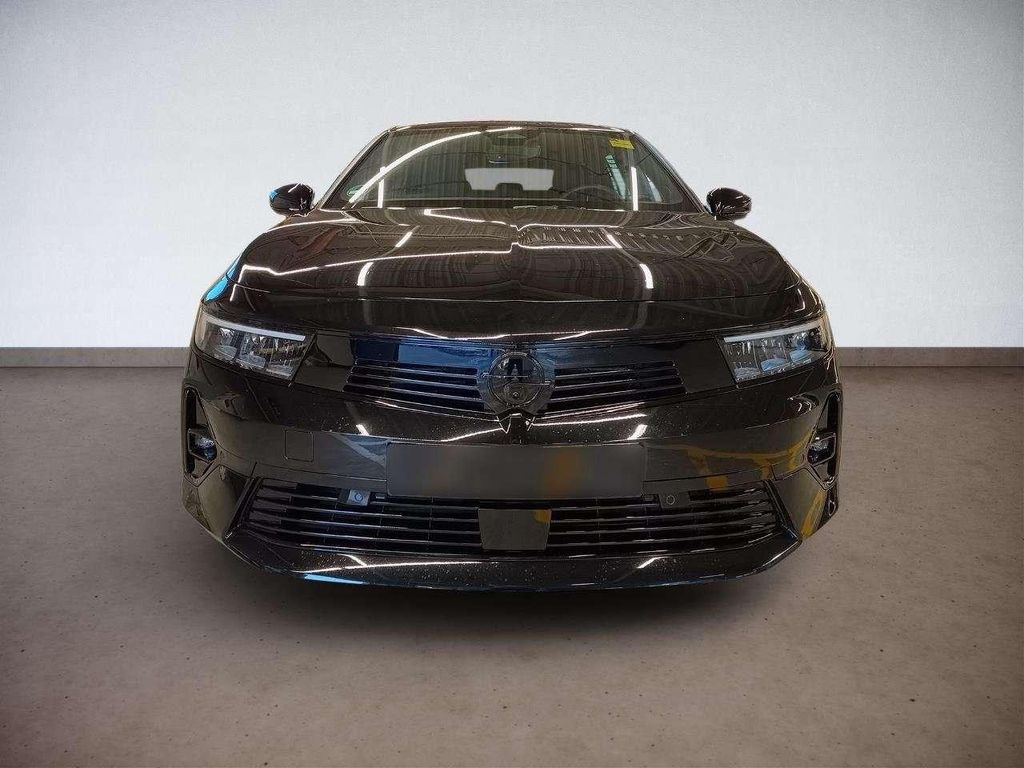 Opel Astra 2024