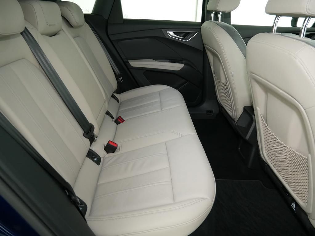 Audi Q4 2022