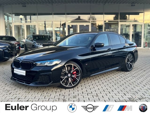 BMW M550 2022