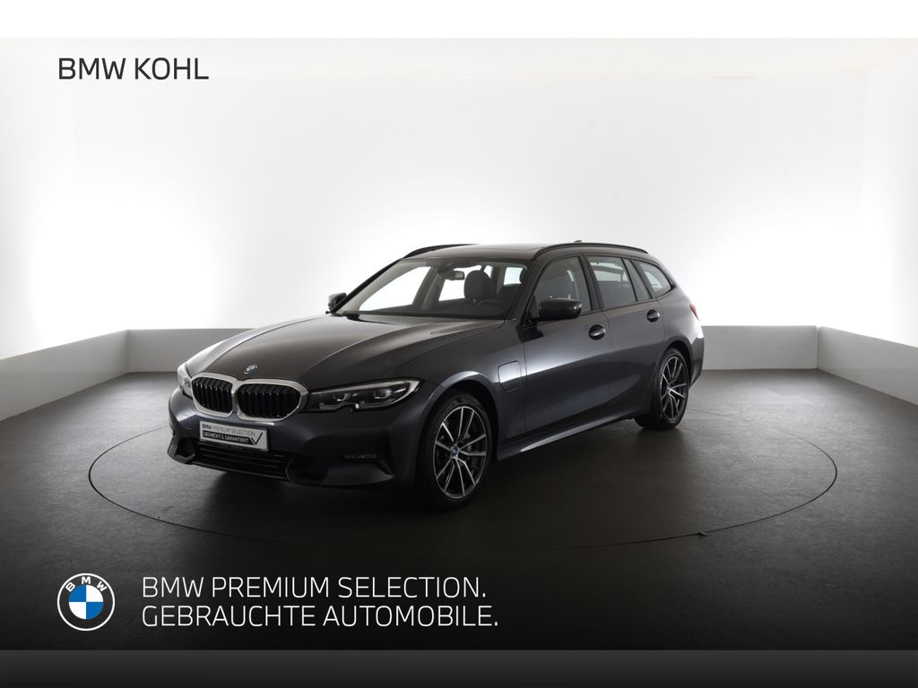 BMW 330 2021