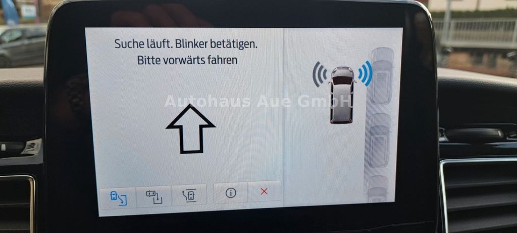 Ford Tourneo Custom 2021