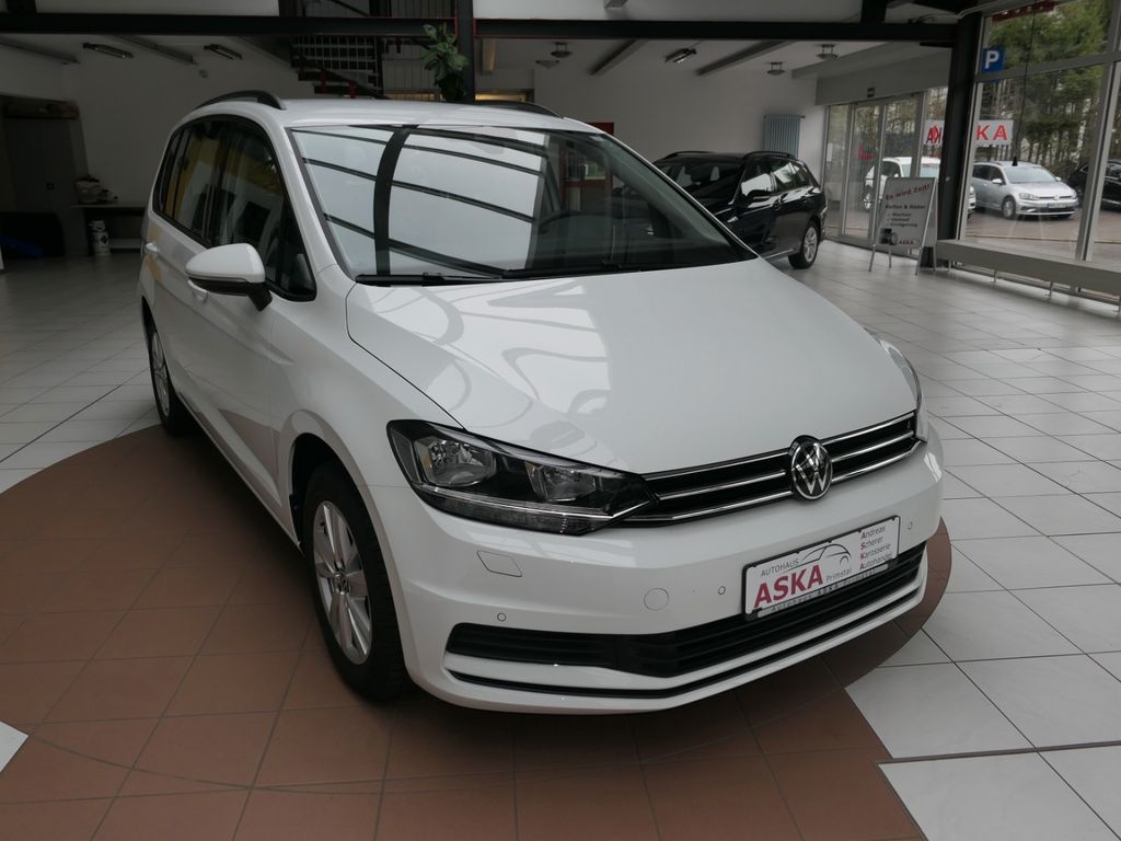 Volkswagen Touran 2024