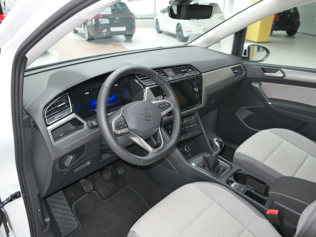 Volkswagen Touran 2024
