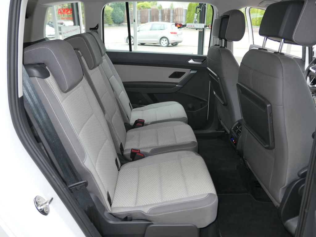 Volkswagen Touran 2024