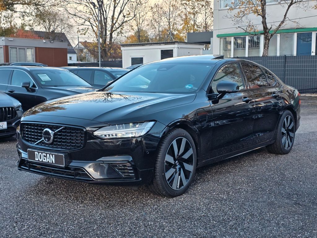 Volvo S90 2025