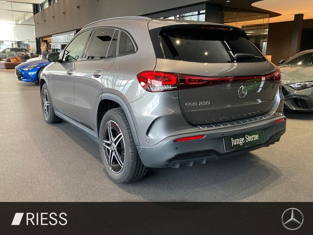 Mercedes-Benz EQA 2022