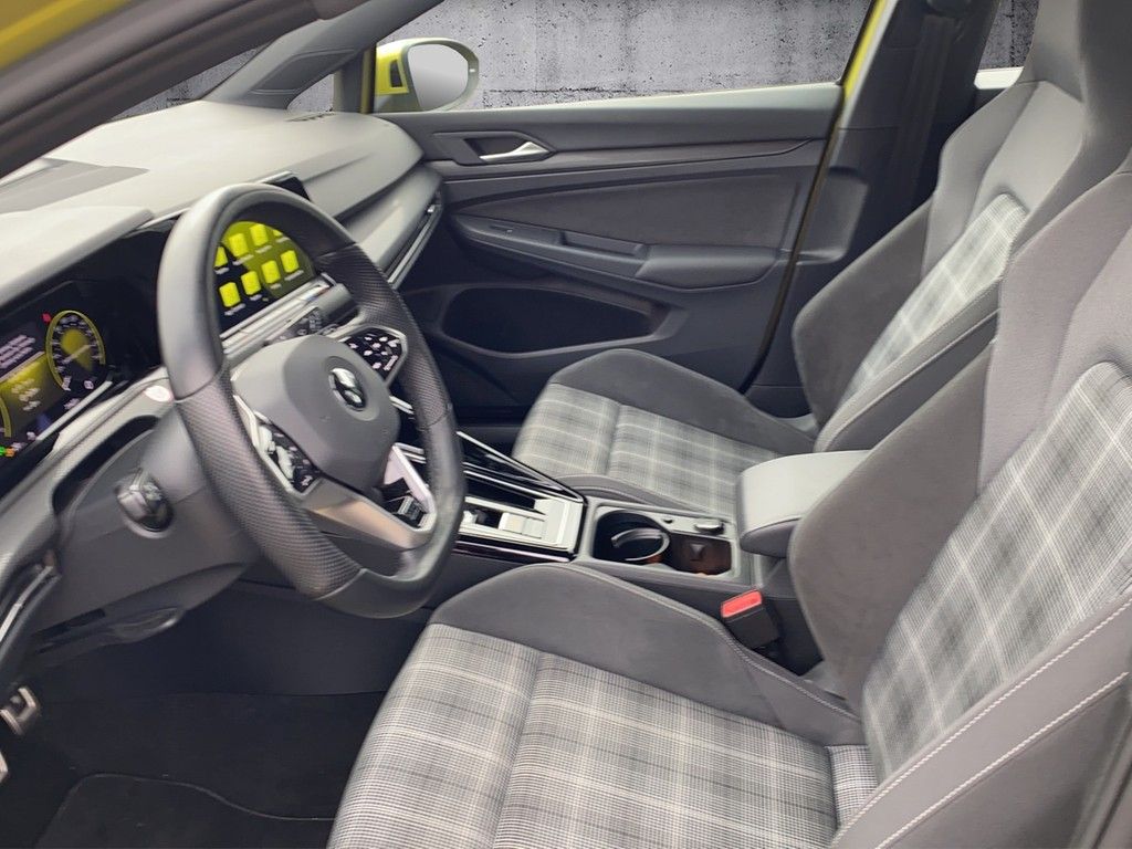 Volkswagen Golf 2022