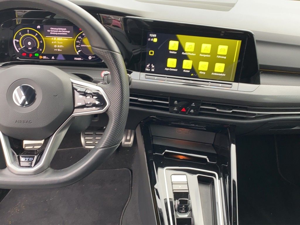 Volkswagen Golf 2022