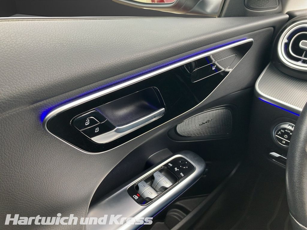 Mercedes-Benz C 300 2023