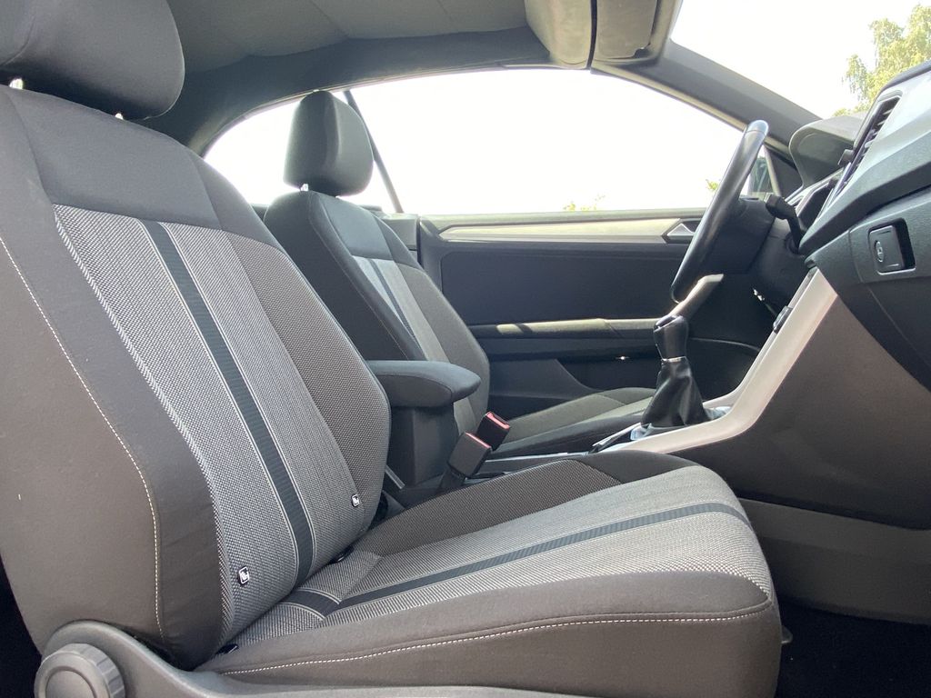 Volkswagen T-Roc 2021