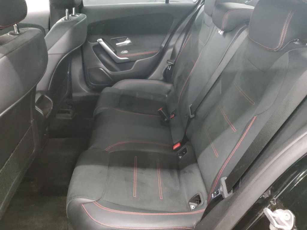 Mercedes-Benz A 220 2022