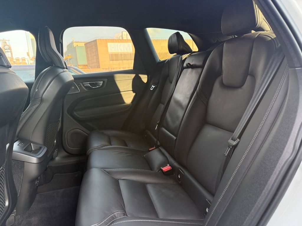 Volvo XC60 2021
