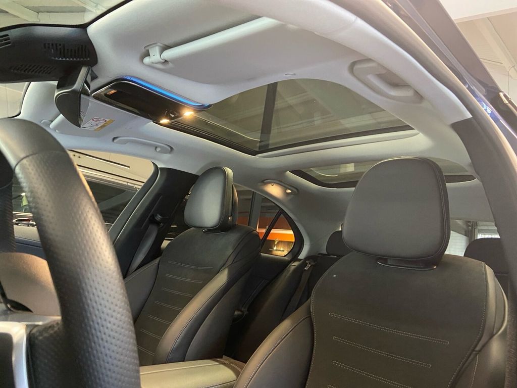 Mercedes-Benz C 300 2024