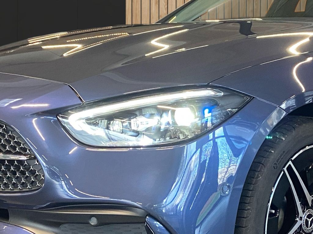 Mercedes-Benz C 300 2024