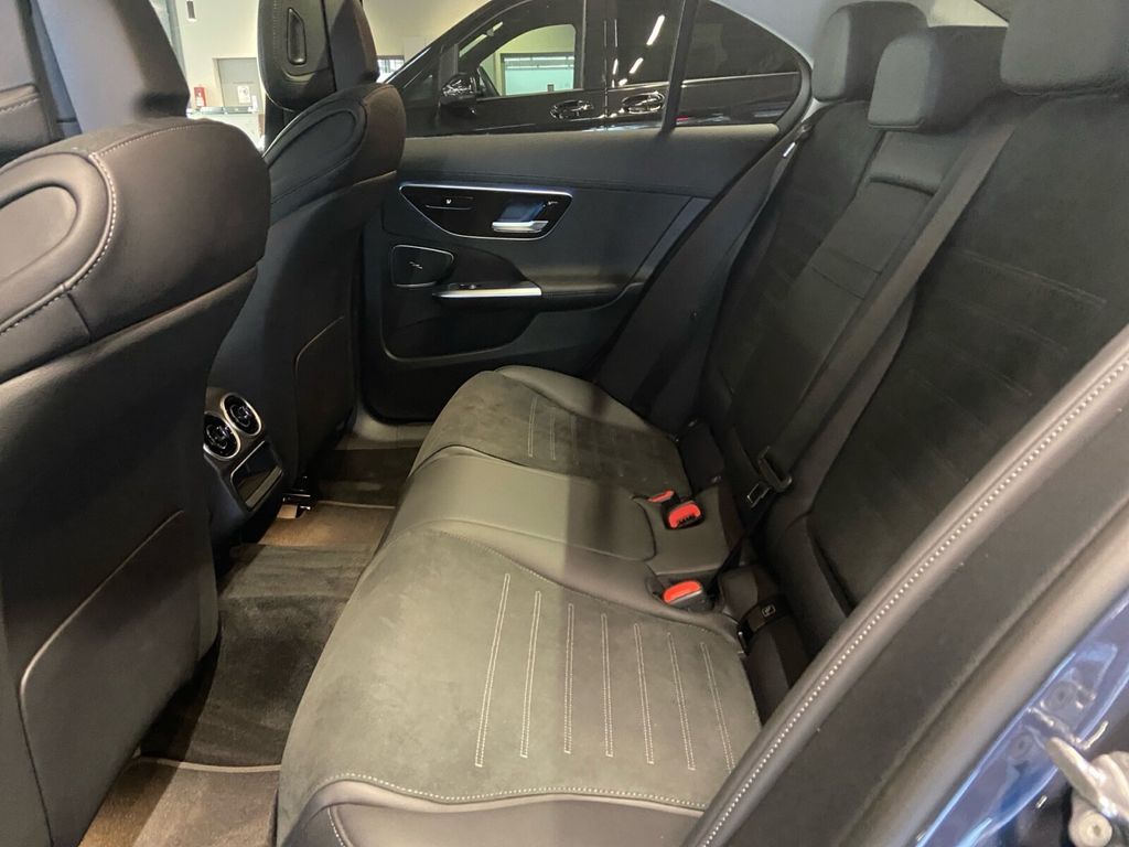 Mercedes-Benz C 300 2024