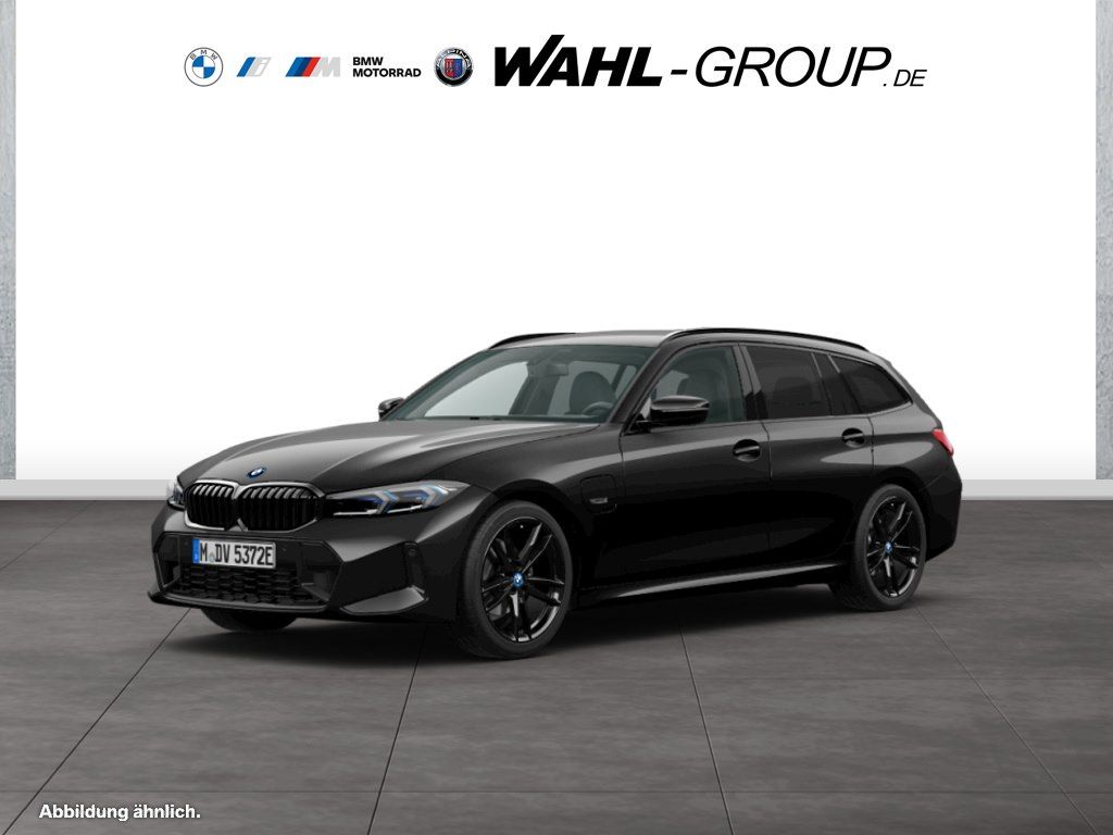 BMW 330 2022