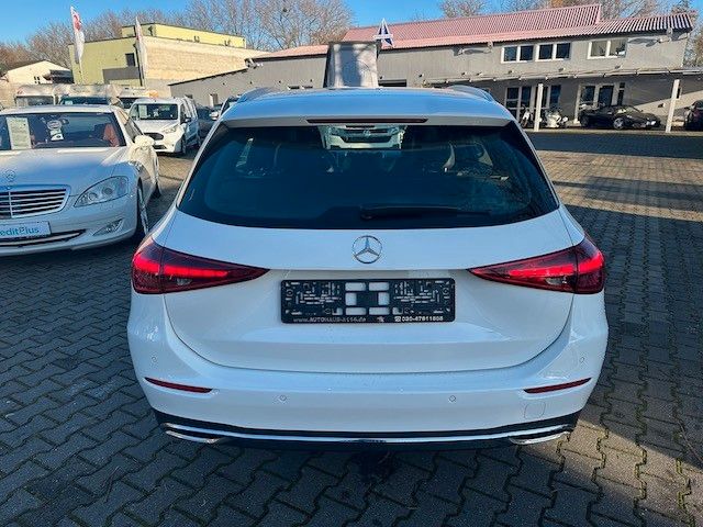 Mercedes-Benz C 200 2025