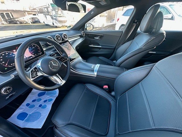 Mercedes-Benz C 200 2025