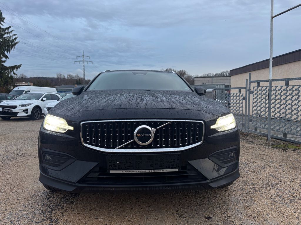 Volvo V60 2022