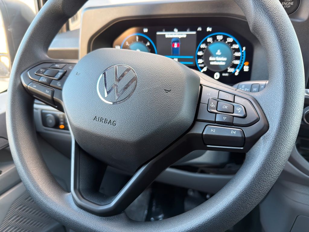 Volkswagen T7 Transporter 2025