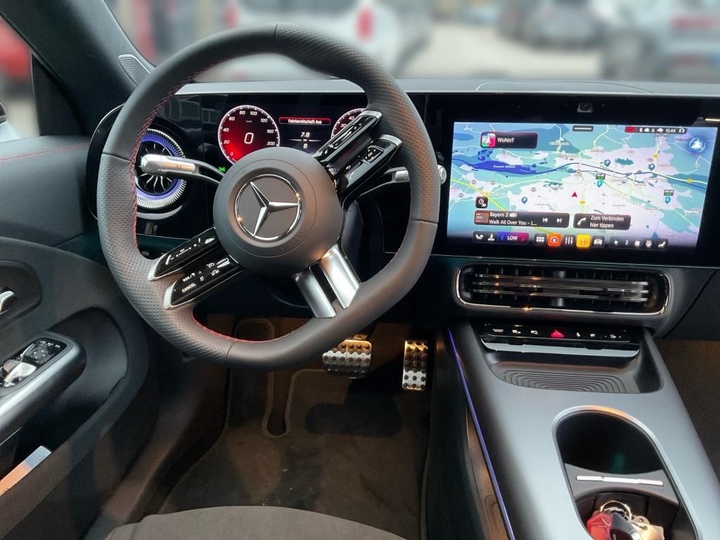 Mercedes-Benz CLA 350 2025