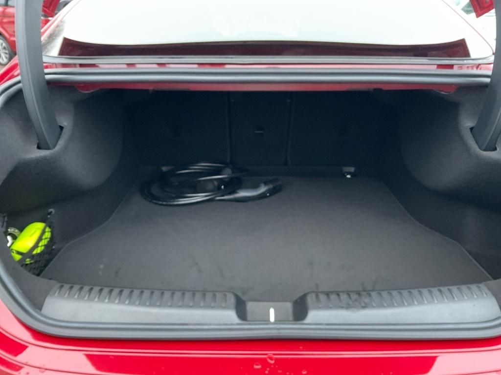Mercedes-Benz CLA 350 2025