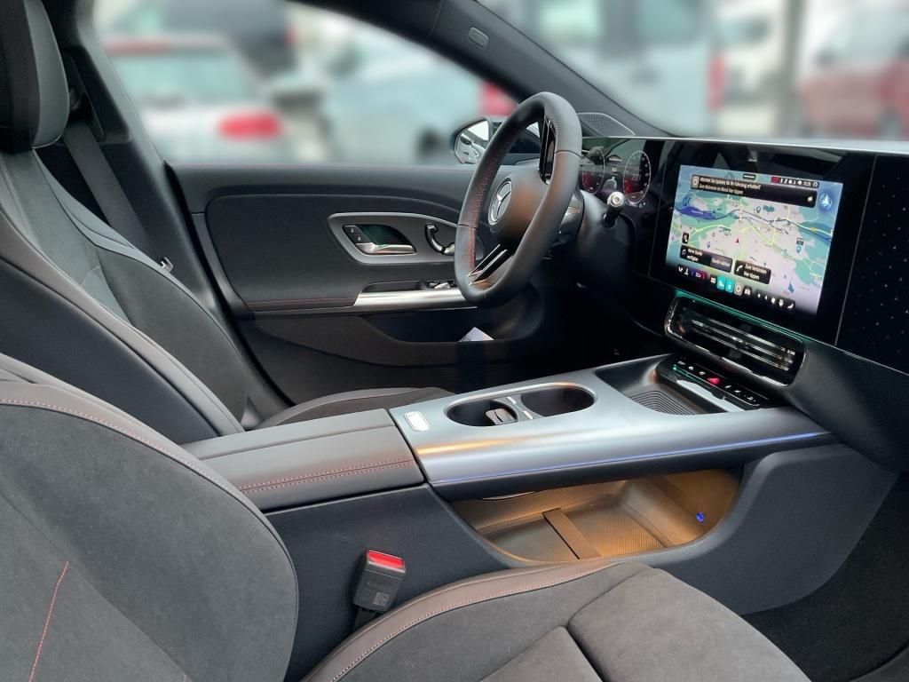 Mercedes-Benz CLA 350 2025