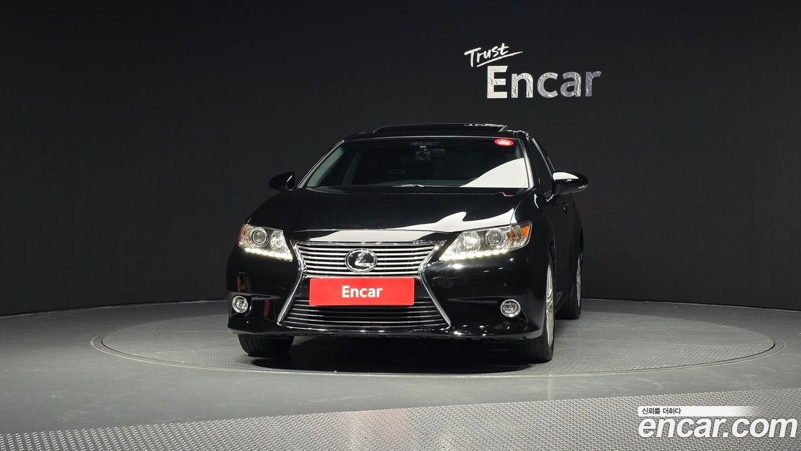 Lexus ES 2015