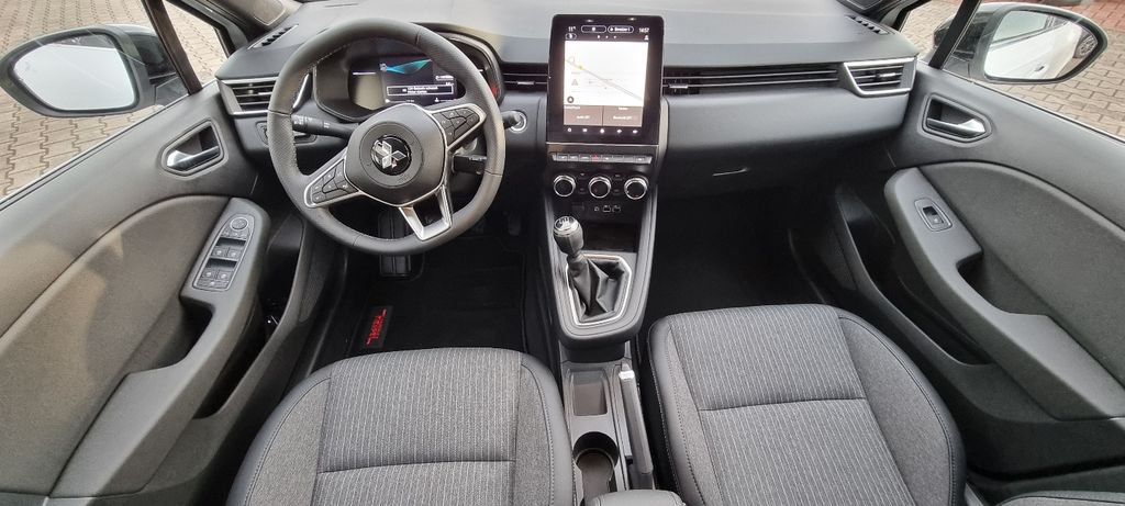 Mitsubishi Colt 2025