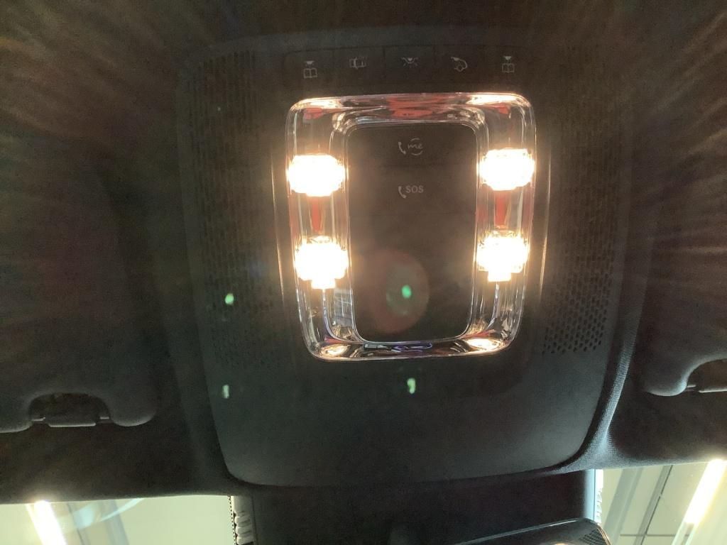 Mercedes-Benz B 200 2025