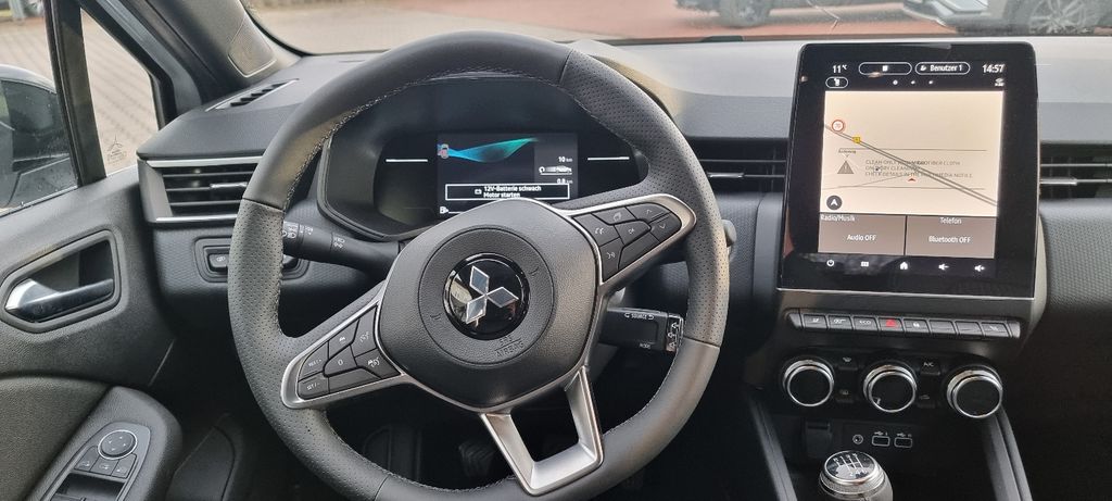Mitsubishi Colt 2025