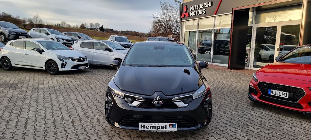 Mitsubishi Colt 2025