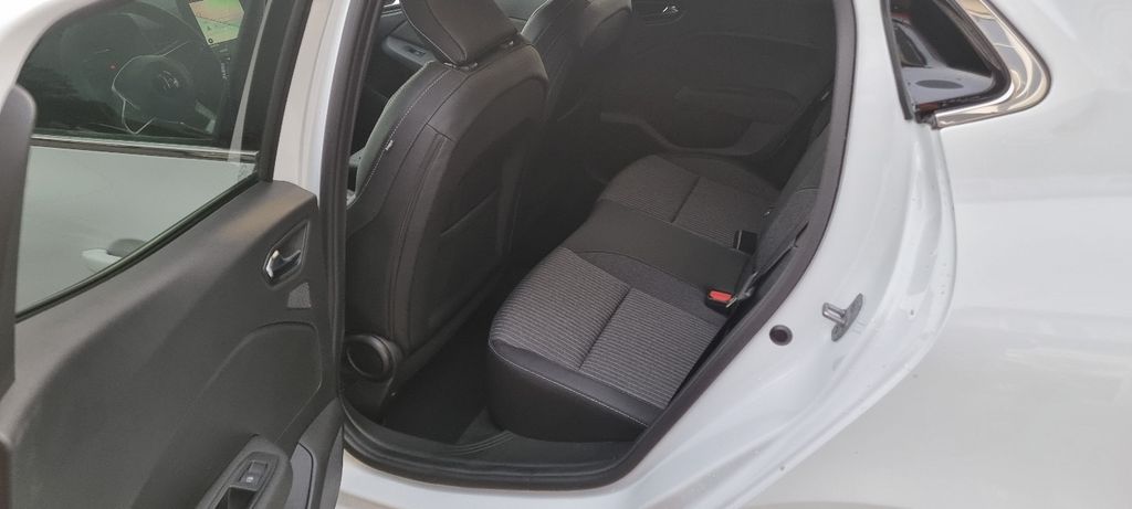 Mitsubishi Colt 2025