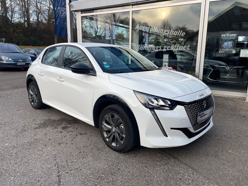 Peugeot 208 2022