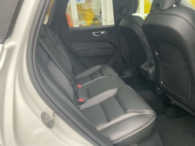 Volvo XC60 2024