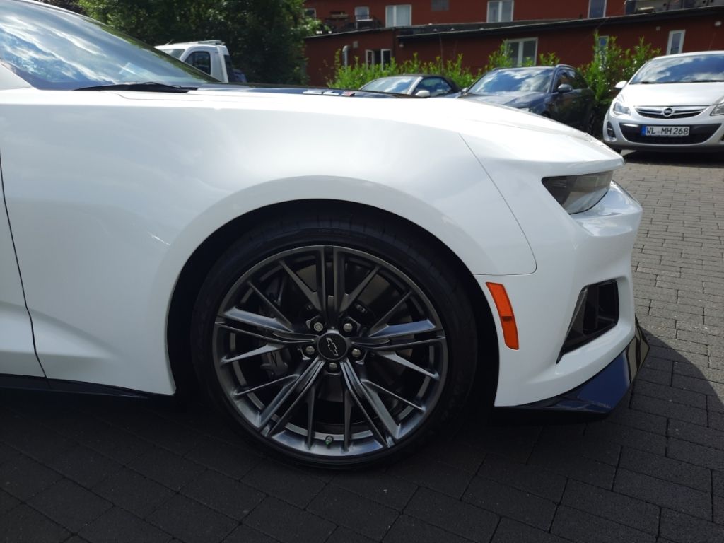 Chevrolet Camaro 2023