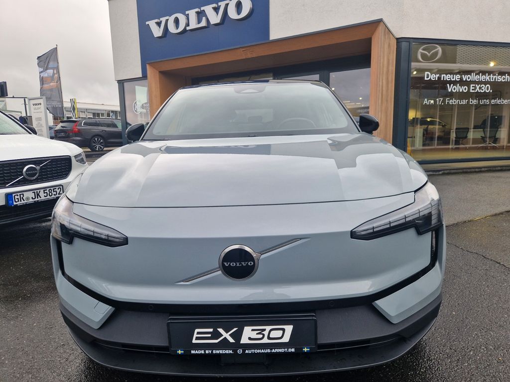 Volvo EX30 2024